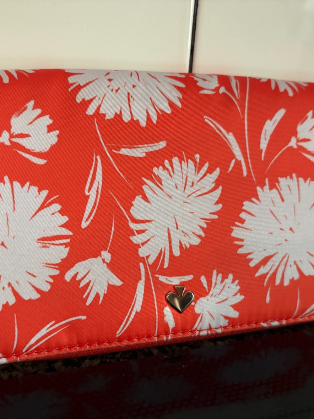 kate spade Coral and White Floral Wallet with Gold Heart Accent